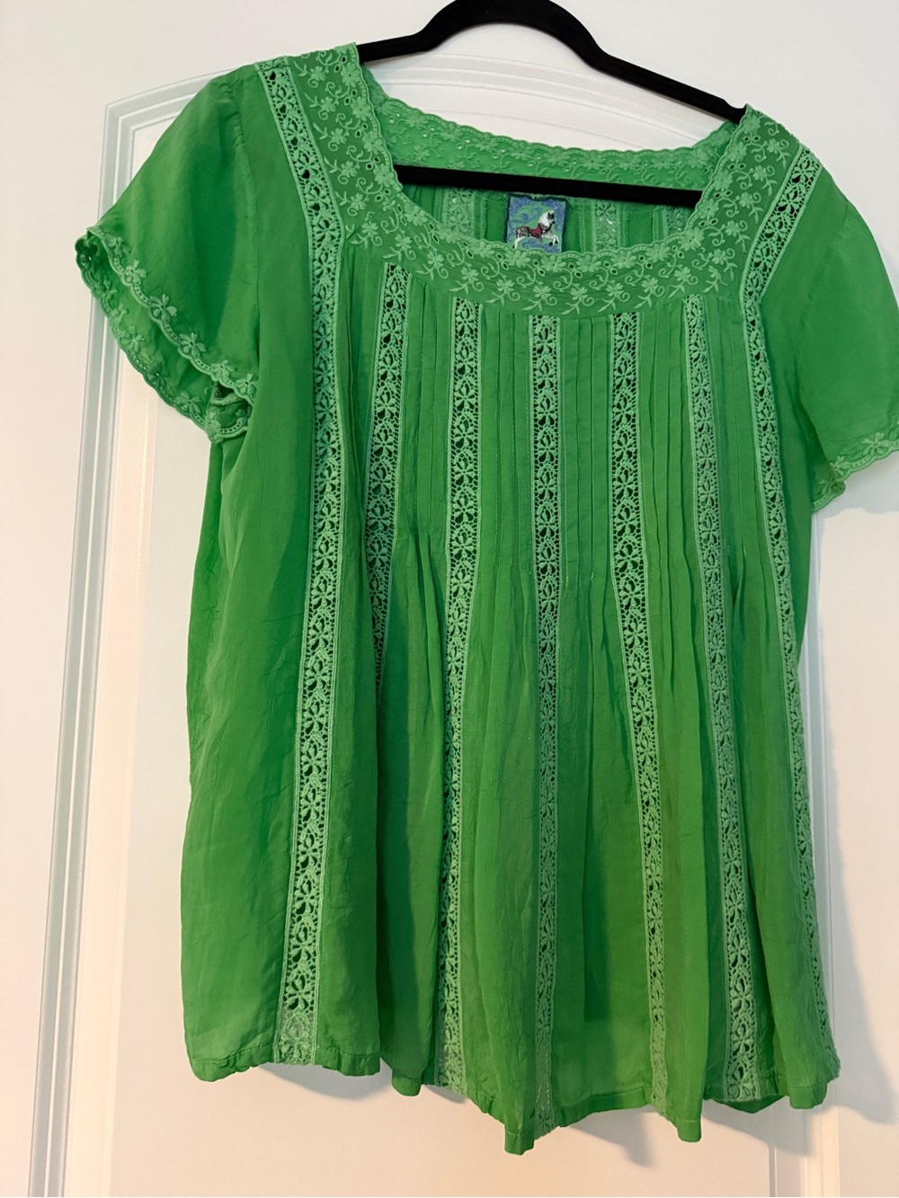 Johnny Was Brigitte Boho Lace-Trim Beautiful Green Women’s Top